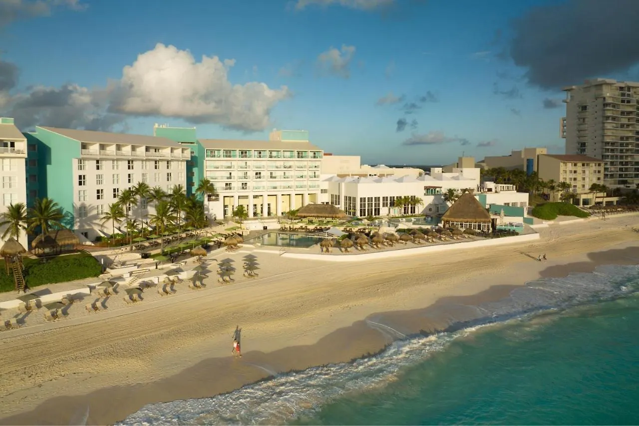 The Westin Cancun Resort Villas & Spa 4*,  Mexico