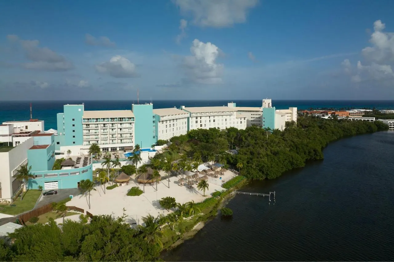**** Hotel The Westin Cancun Resort Villas & Spa Mexico