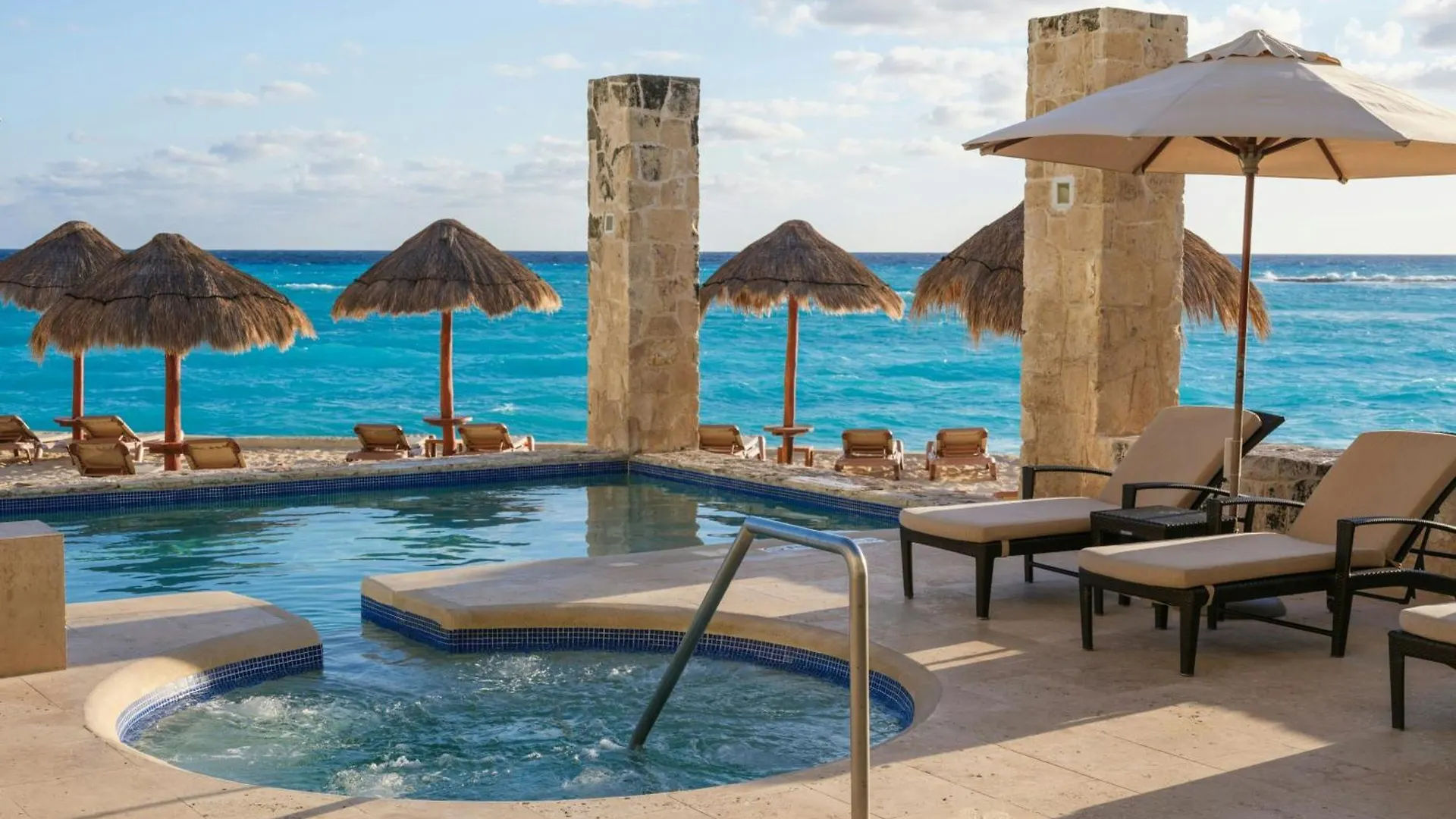 The Westin Cancun Resort Villas & Spa Hotel